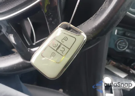 2018 Volkswagen Tiguan 2.0T Se/2.0T Sel from USA, damaged, VIN 3VV2B7AX7JM103696